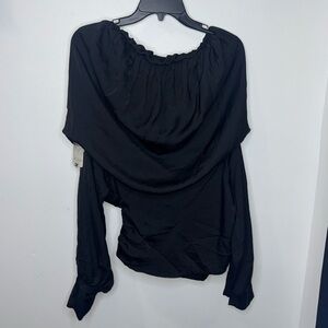 Women’s Black Top